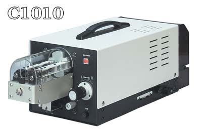 ロータリーケーブルストリッパー C1010 平刃2枚の回転切り込みスライド方式のケーブルストリッパー。