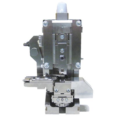 汎用圧着機「ドリームアプリケーター」M-1000 持ち運びが可能な連鎖端子用圧着機。最大1.25sqサイズまで対応。