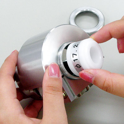 使用例 ブッシュの取り付け・取り外しも非常に簡単