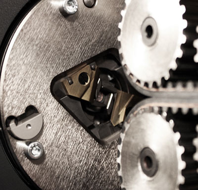 高精度ロータリーカッターヘッドはシュロニガーが世界をリードするテクノロジー。