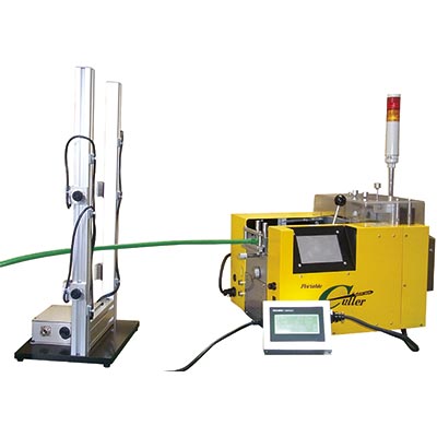 押出成型機連動型自動切断機 PC-1AHS/1AEP/1ALS たるみ制御によりワークへのダメージを抑え、定寸での切断が可能。