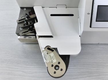 安全カバー無し