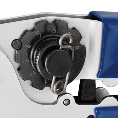 AS規格（AS22520）に対応した圧着工具です