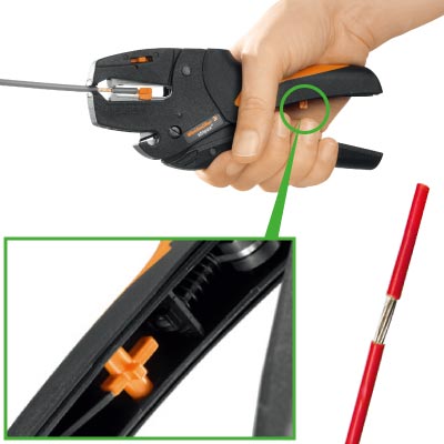 切替スイッチでセミストリップも可能